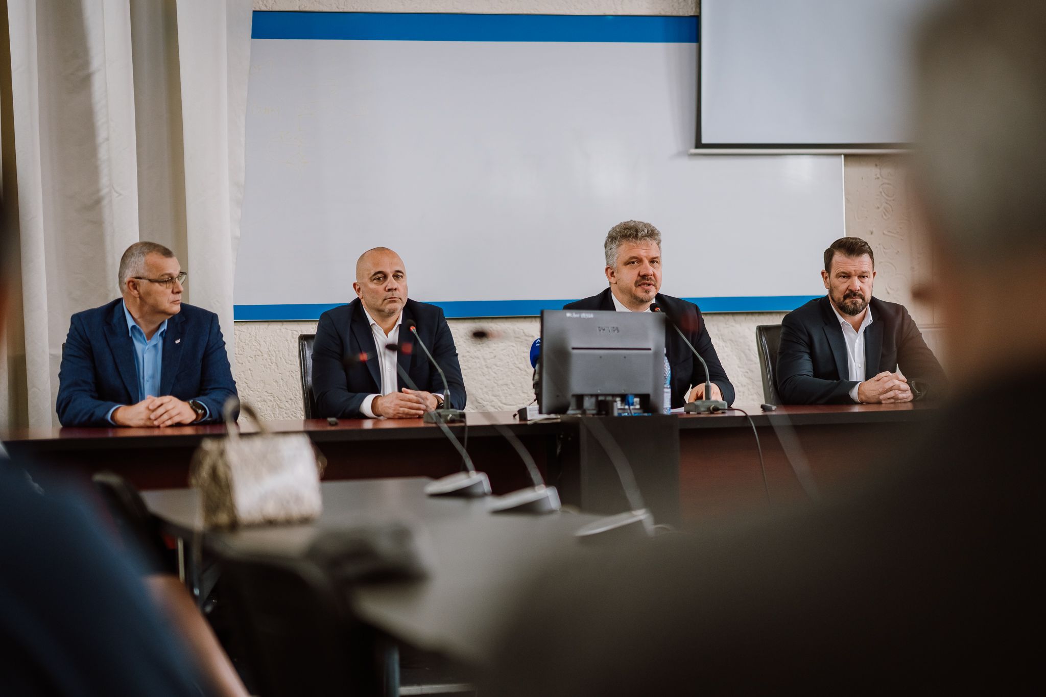 10.20 Conferință de presă - Federația Română de Hochei pe Gheață-09925.jpg