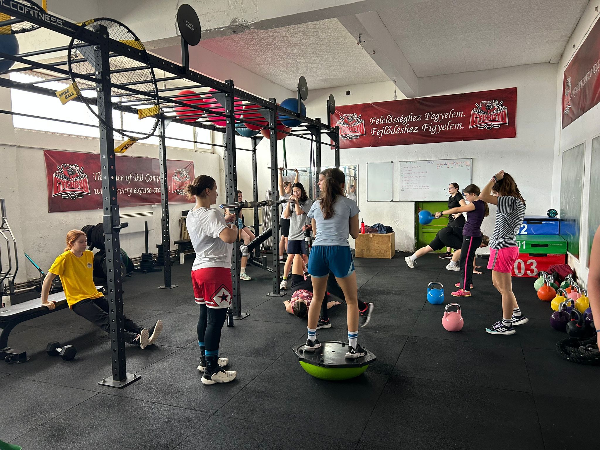 WhatsApp Image 2025-11-04 at 12.40.09_e9eeb992.jpg